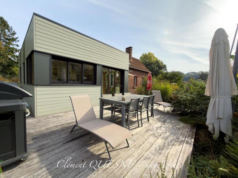 Maison - 102 m² - 4 pièces