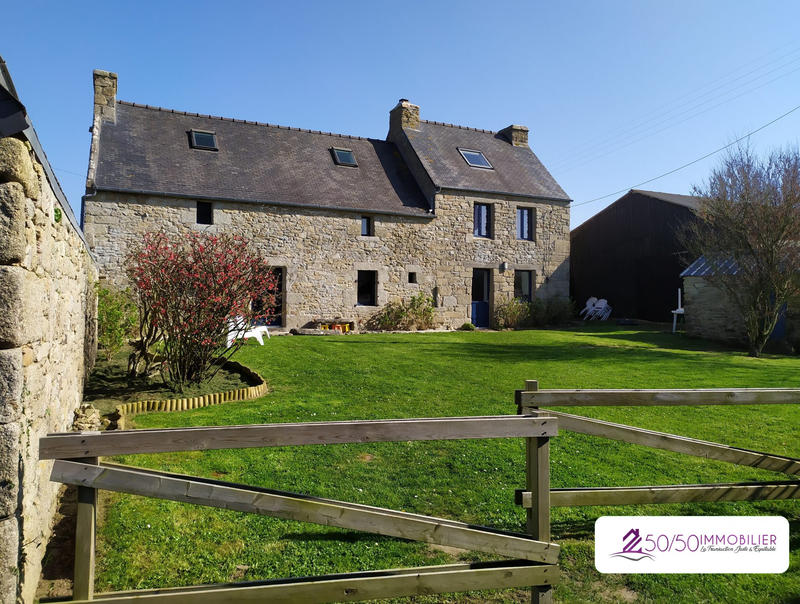 Maison ancienne - 155 m² - 7 pièces