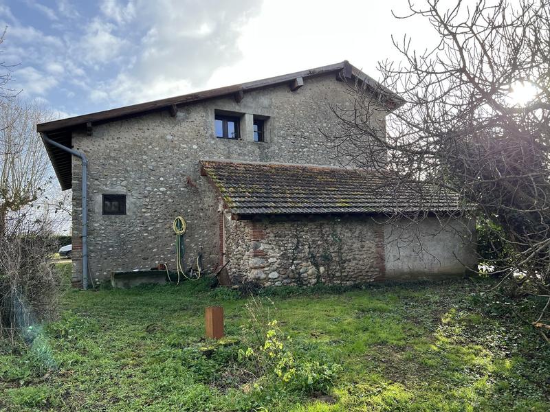 Maison - 203 m² - 8 pièces