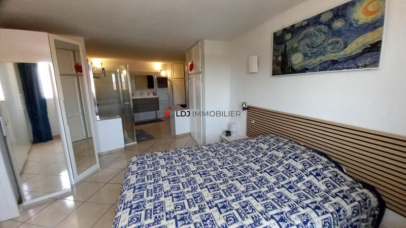 Maison - 179 m² - 8 pièces