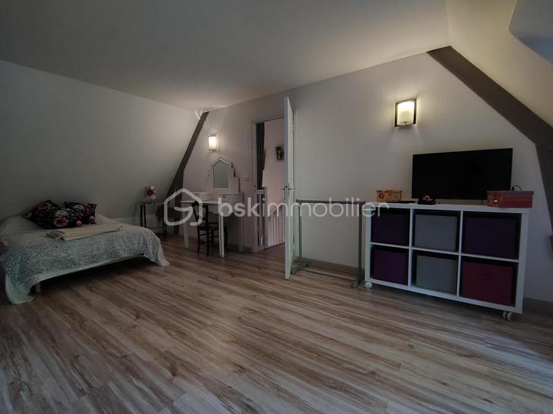 Chaumière - 128 m² - 6 pièces