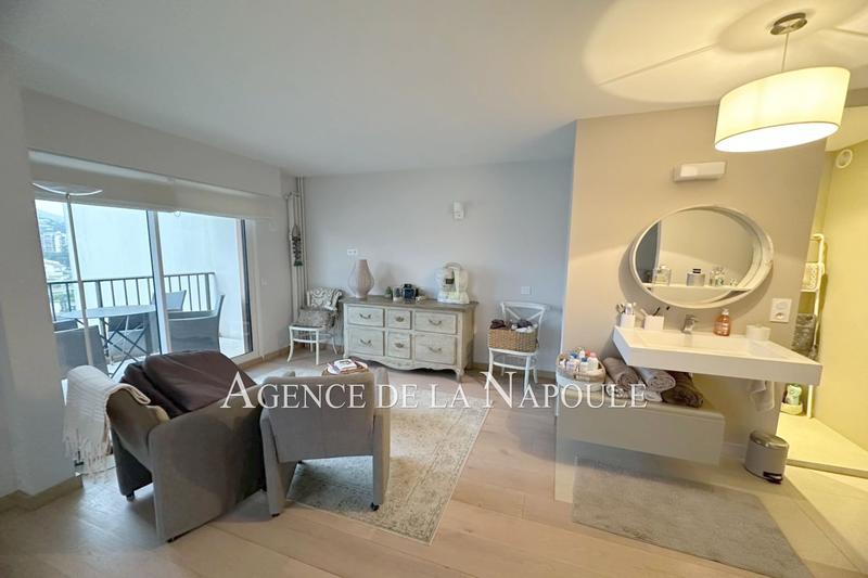 Appartement - 96 m² - 3 pièces