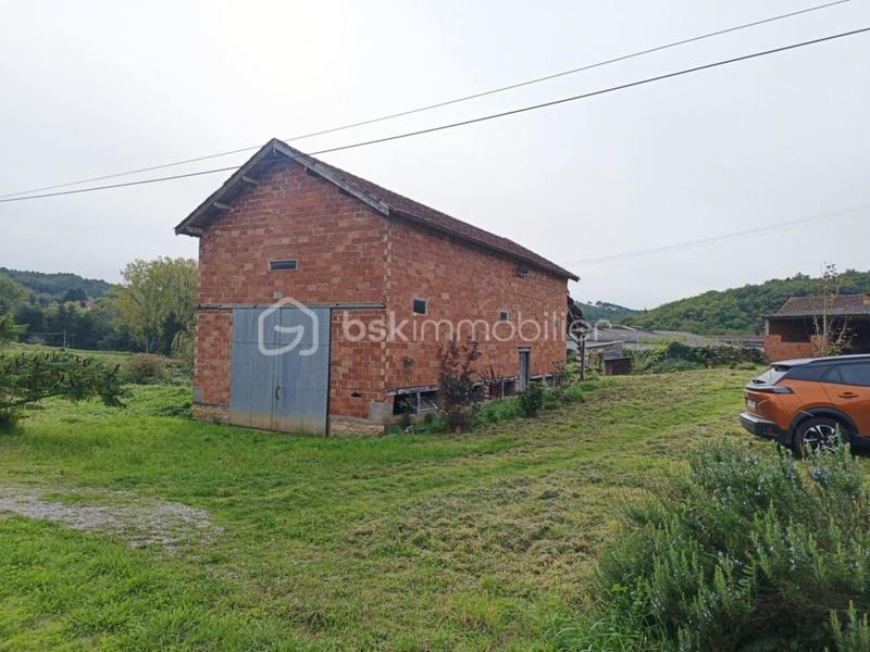 Corps de ferme - 130 m² - 4 pièces