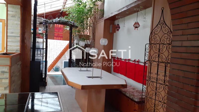 Maison - 131 m² - 8 pièces