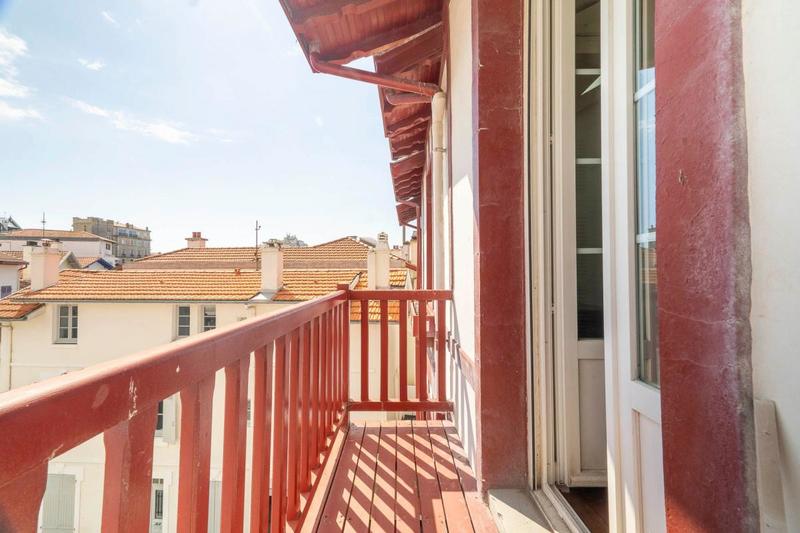 Appartement - 101 m² - 4 pièces