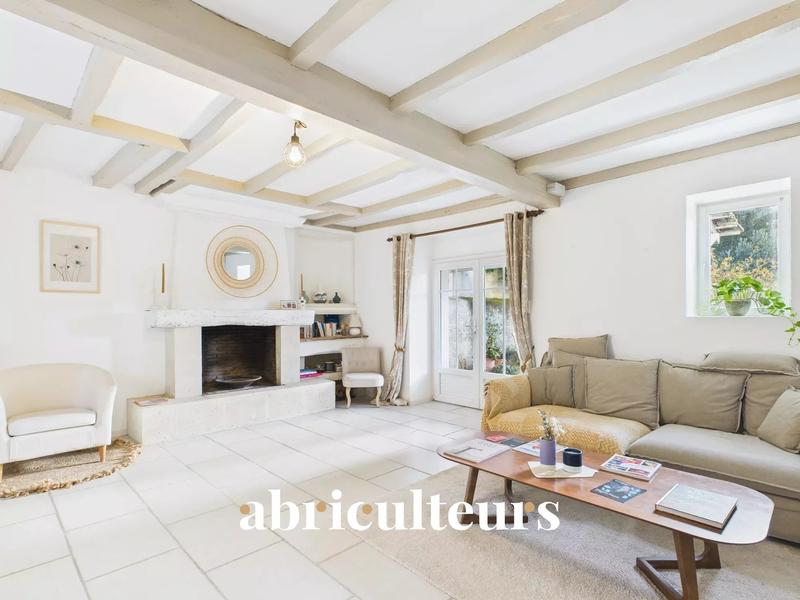 Maison - 158 m² - 7 pièces