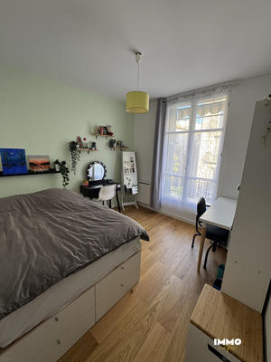 Appartement - 80 m² - 3 pièces