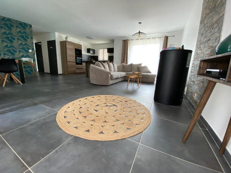 Maison - 170 m² - 7 pièces