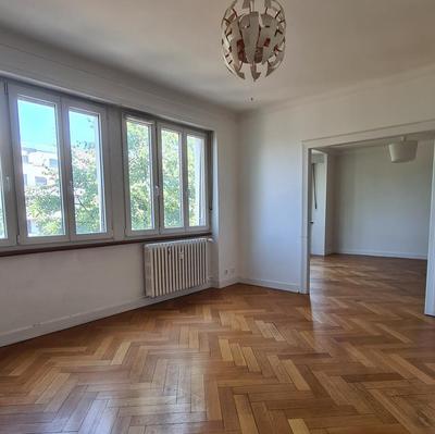 Appartement - 81 m² - 3 pièces