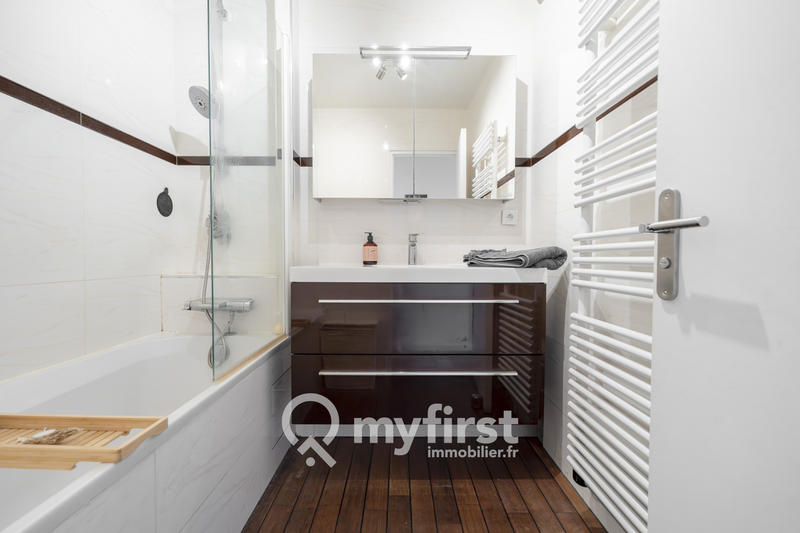 Appartement - 75 m² - 4 pièces