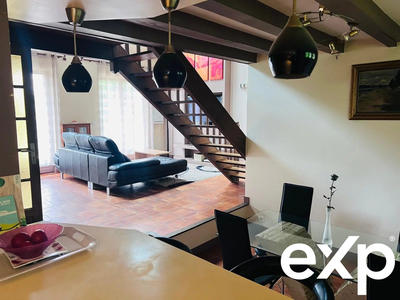 Maison - 153 m² - 7 pièces