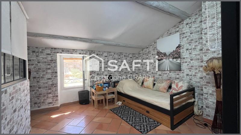 Maison - 135 m² - 5 pièces