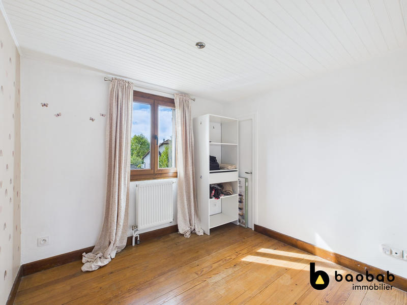 Maison - 199 m² - 8 pièces