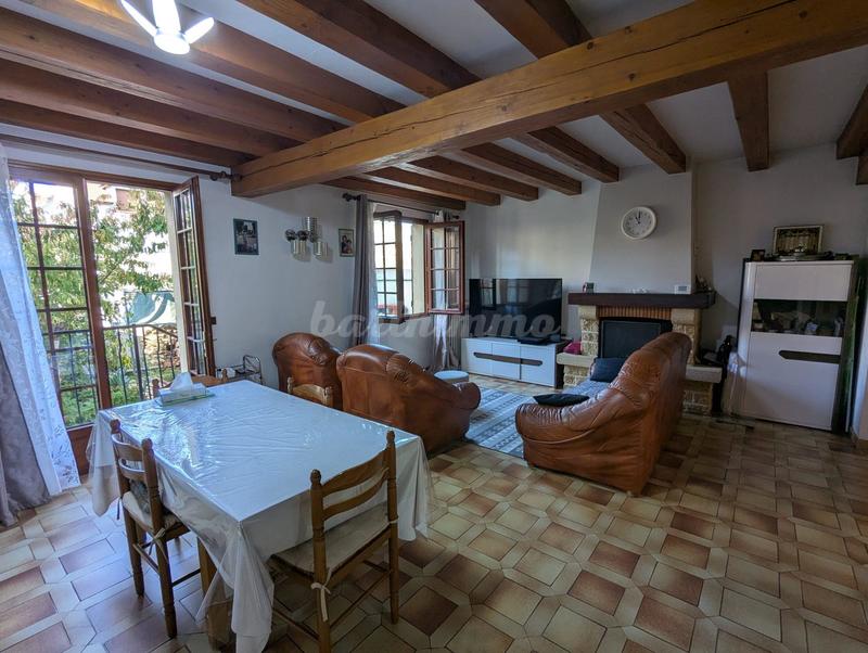 Maison - 86 m² - 4 pièces