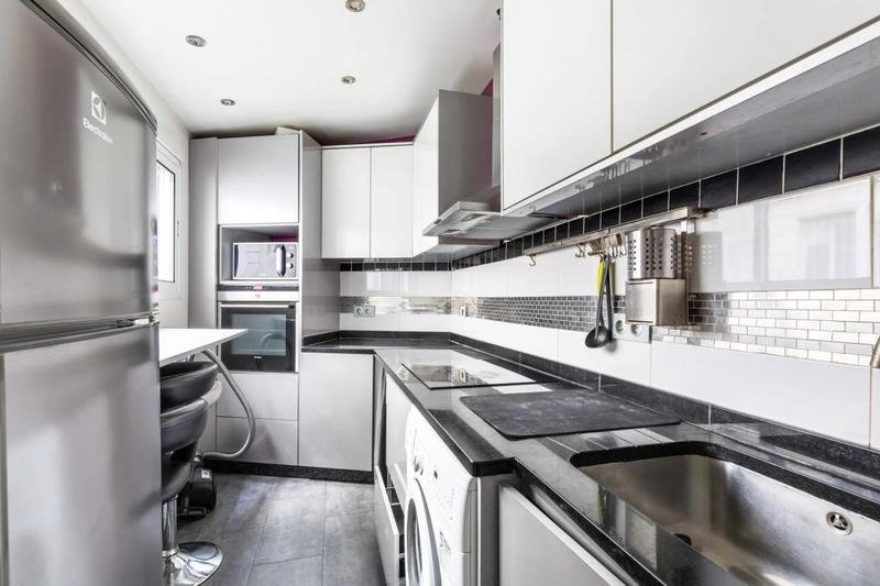 Studio - 27 m² - 1 pièce