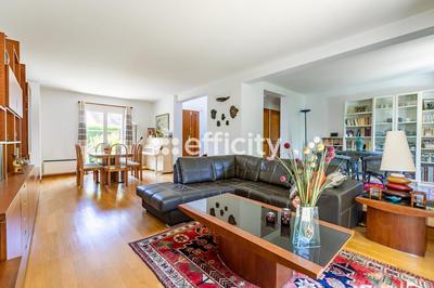 Maison - 136 m² - 6 pièces