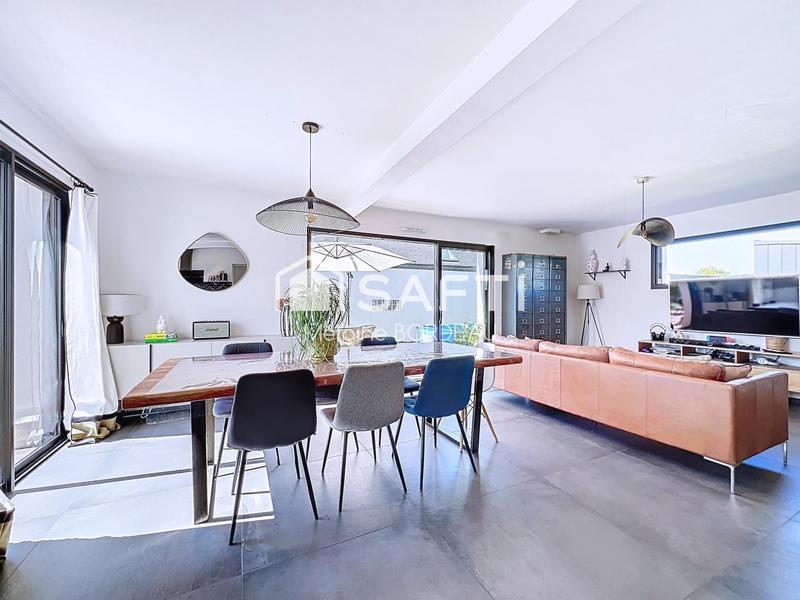 Maison - 110 m² - 6 pièces