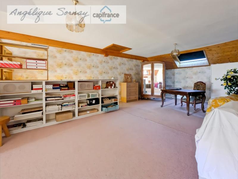 Maison de village - 242 m² - 6 pièces