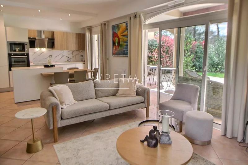 Maison - 79 m² - 5 pièces