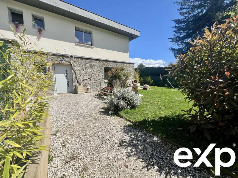 Villa - 138 m² - 6 pièces