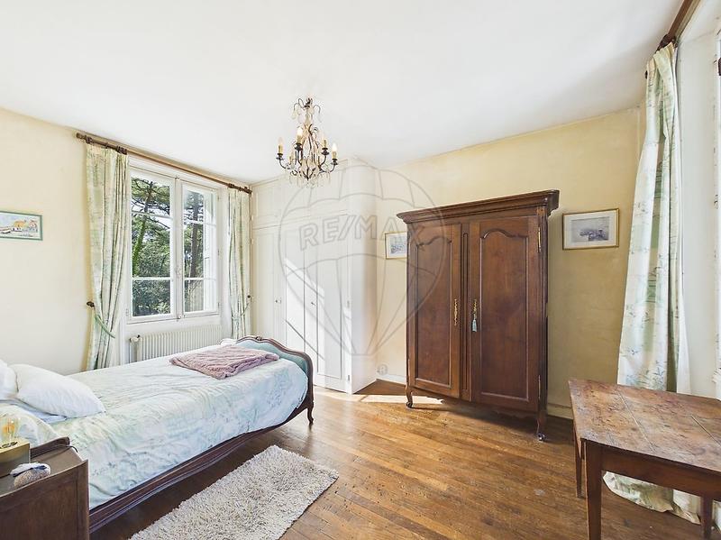 Maison - 140 m² - 7 pièces