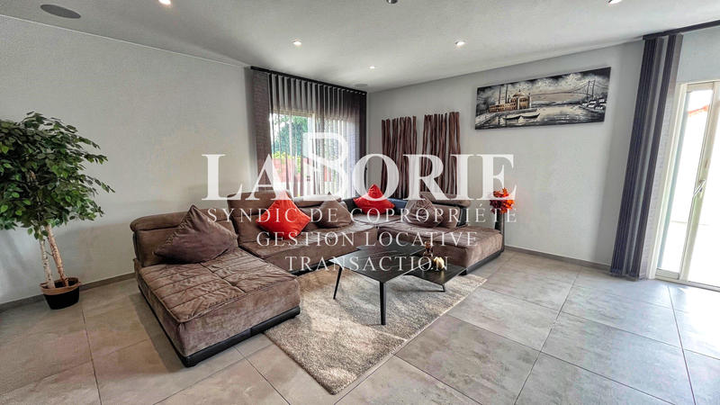 Villa - 140 m² - 5 pièces