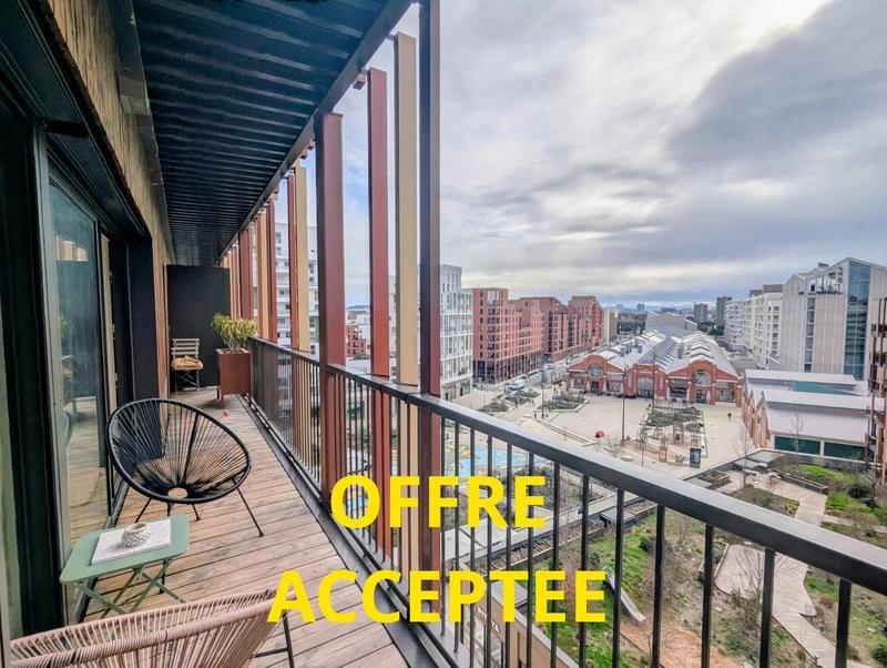 Appartement - 100 m² - 5 pièces