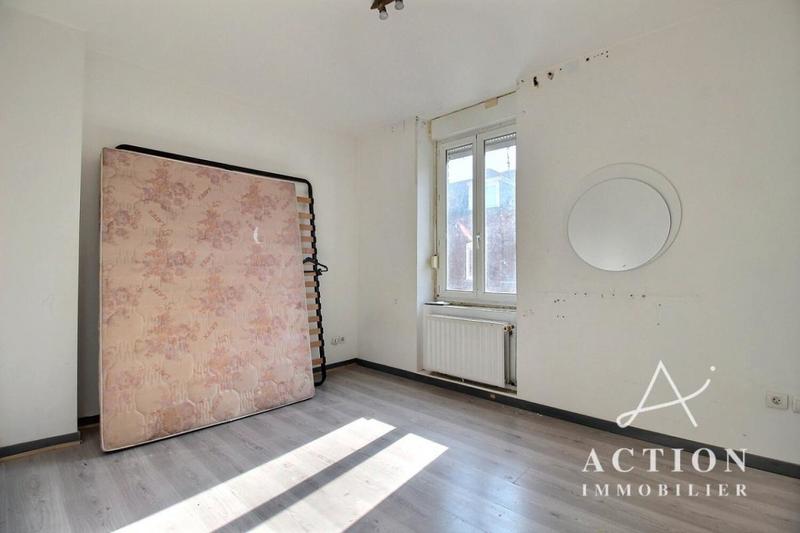 Maison - 87 m² - 5 pièces