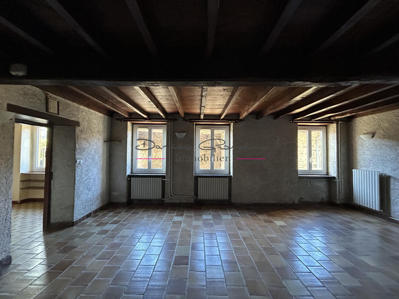 Maison - 135 m² - 6 pièces
