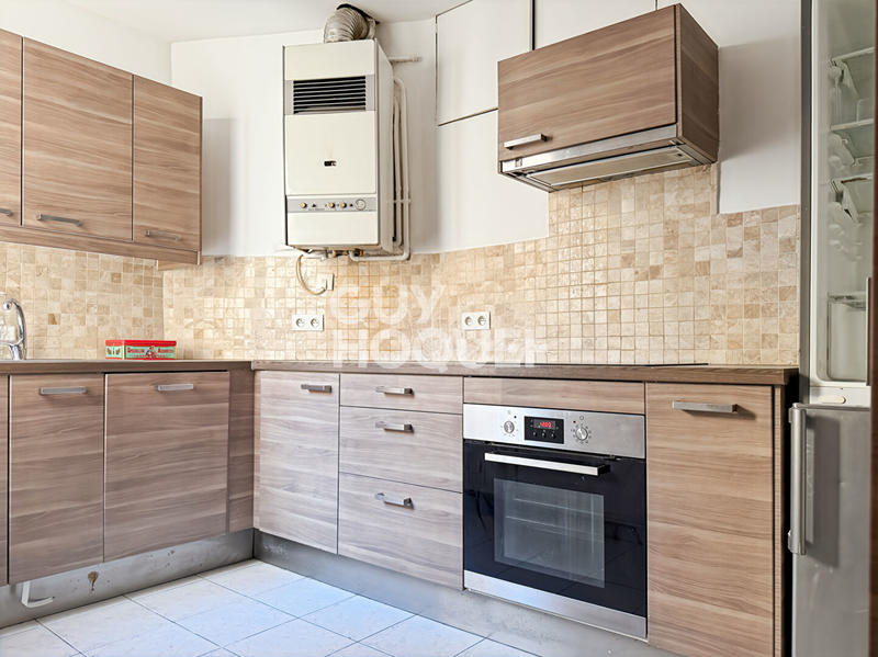 Appartement - 80 m² - 4 pièces