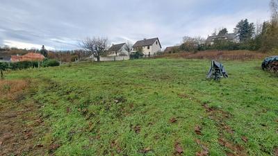 Terrain constructible - 2 410 m²