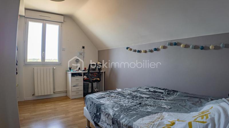 Maison traditionnelle - 149 m² - 6 pièces