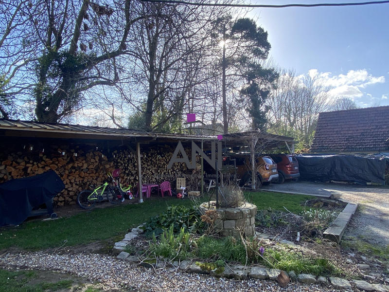 Maison - 242 m² - 11 pièces