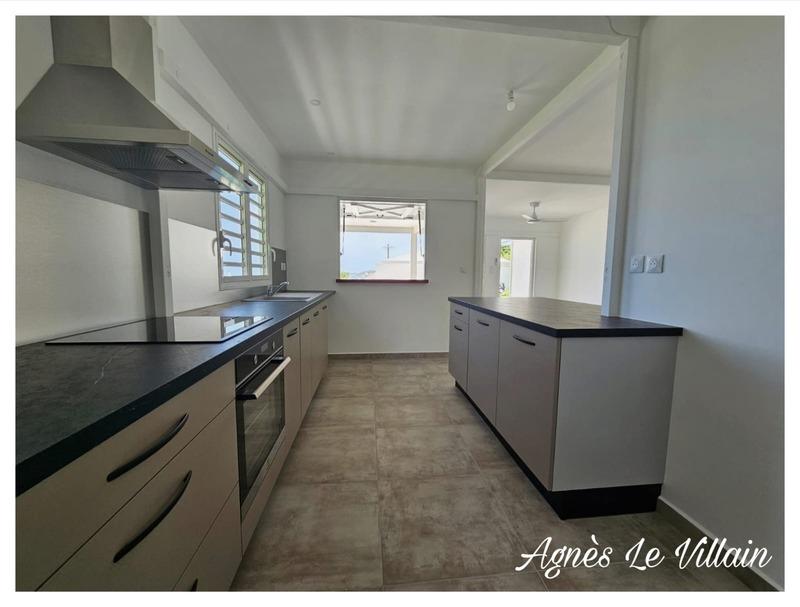 Maison - 79 m² - 4 pièces