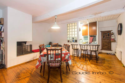 Maison - 137 m² - 5 pièces