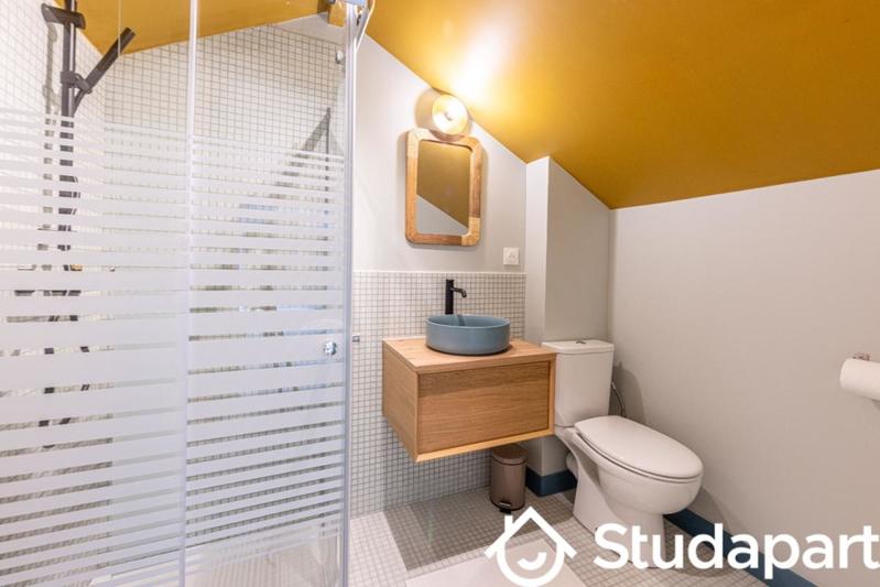 Chambre - 12 m² - 1 pièce