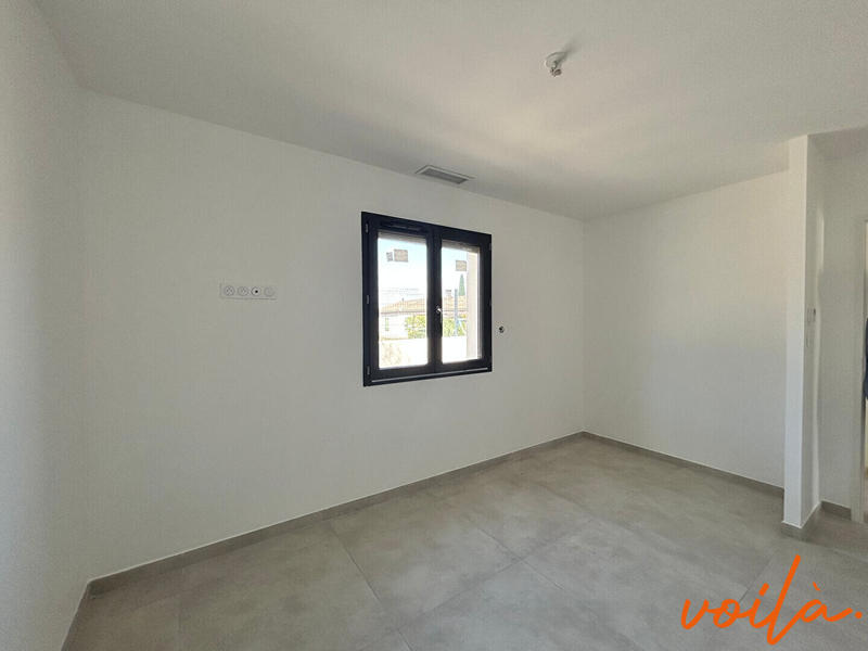 Maison - 99 m² - 4 pièces