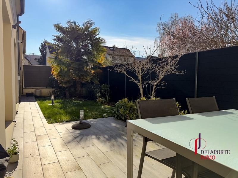 Maison - 80 m² - 5 pièces