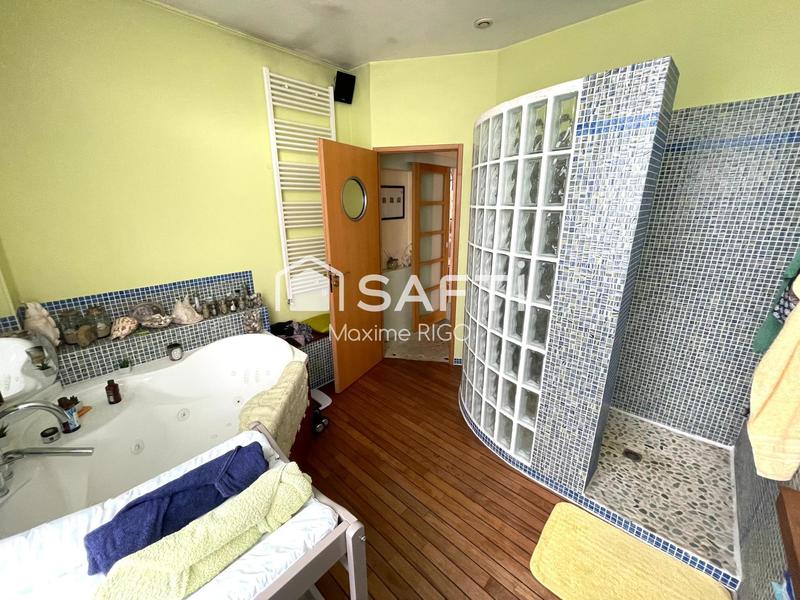 Maison - 161 m² - 6 pièces