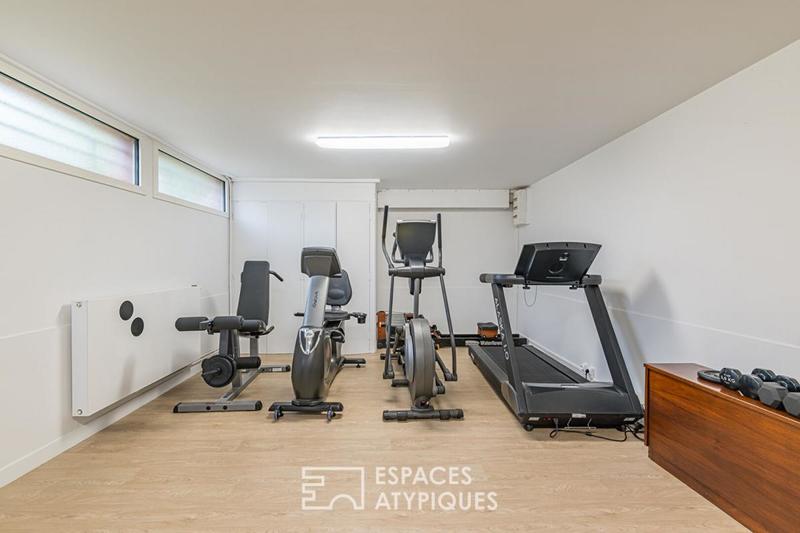 Maison d'architecte - 282 m² - 7 pièces