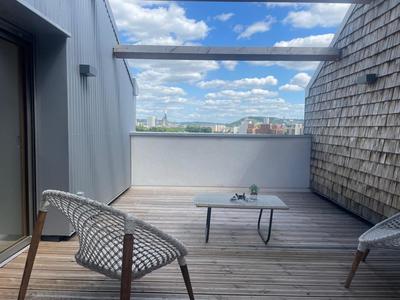 Penthouse - 127 m² - 4 pièces