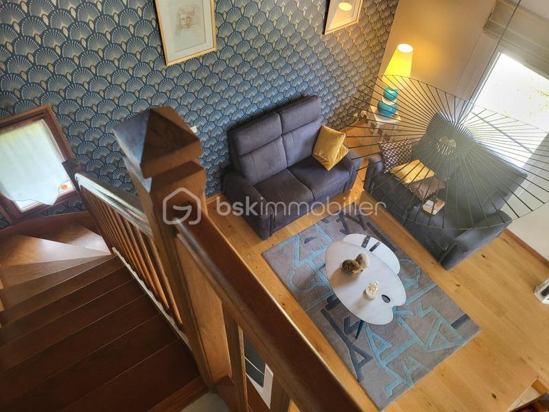 Maison - 138 m² - 6 pièces