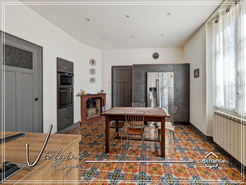 Maison - 170 m² - 7 pièces