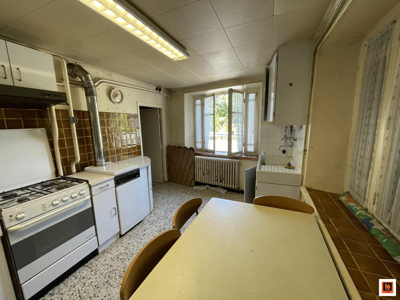 Maison - 88 m² - 4 pièces