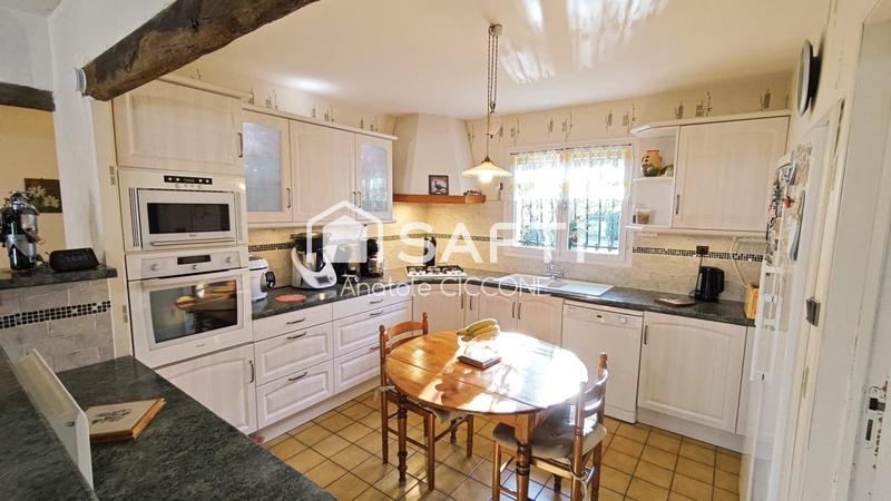 Maison - 126 m² - 5 pièces