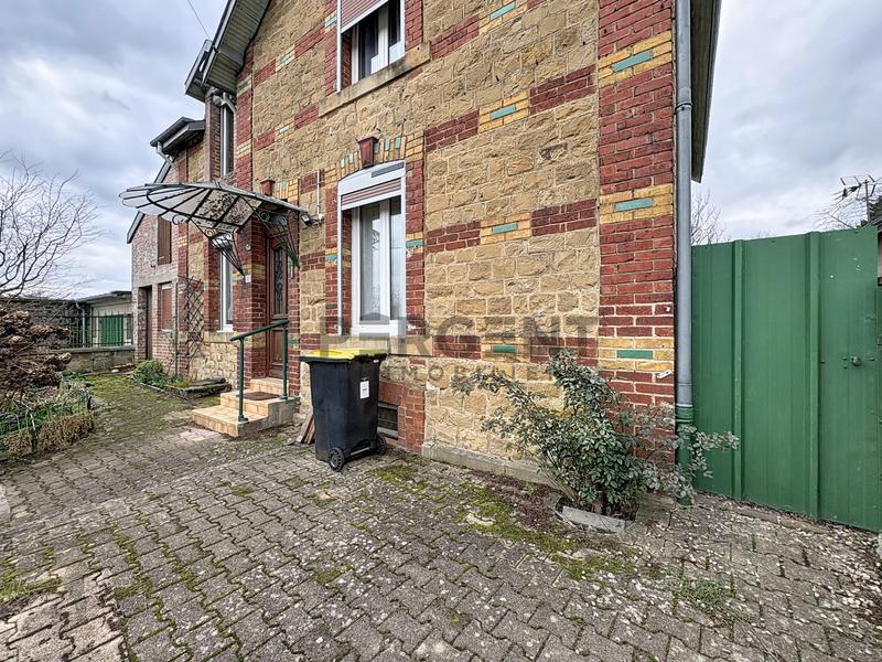 Maison ancienne - 118 m² - 5 pièces