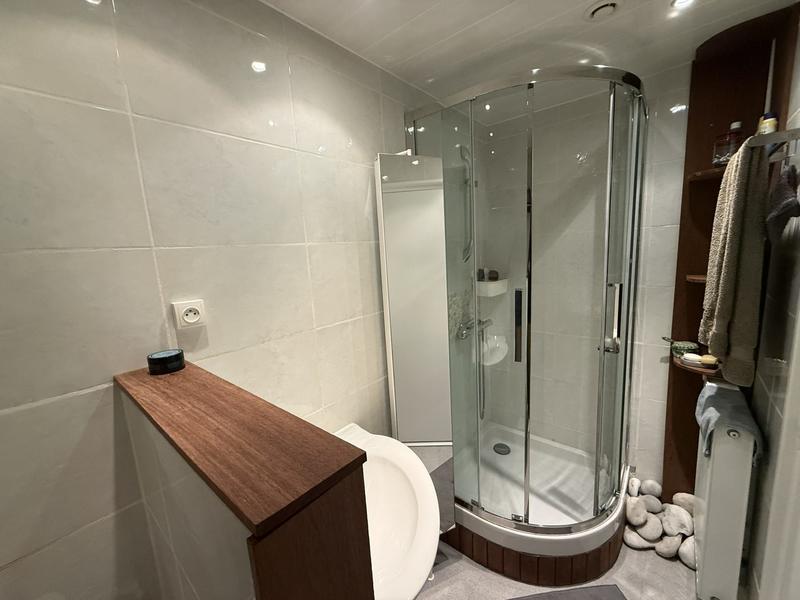 Loft - 80 m² - 3 pièces