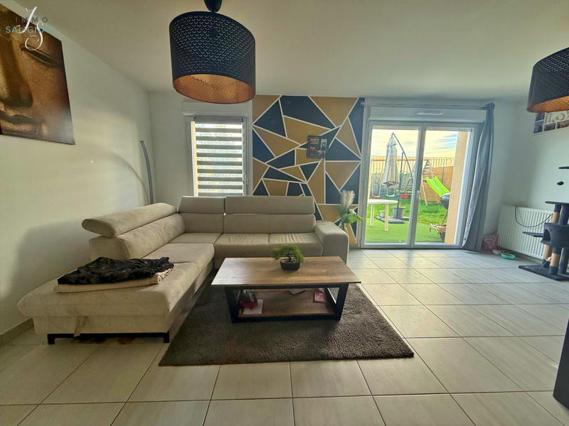 Maison - 85 m² - 4 pièces