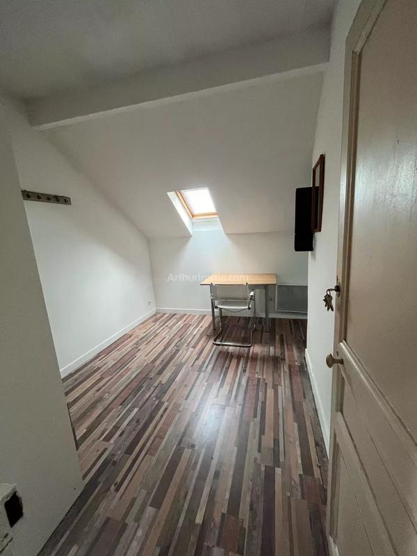 Immeuble - 213 m² - 8 pièces