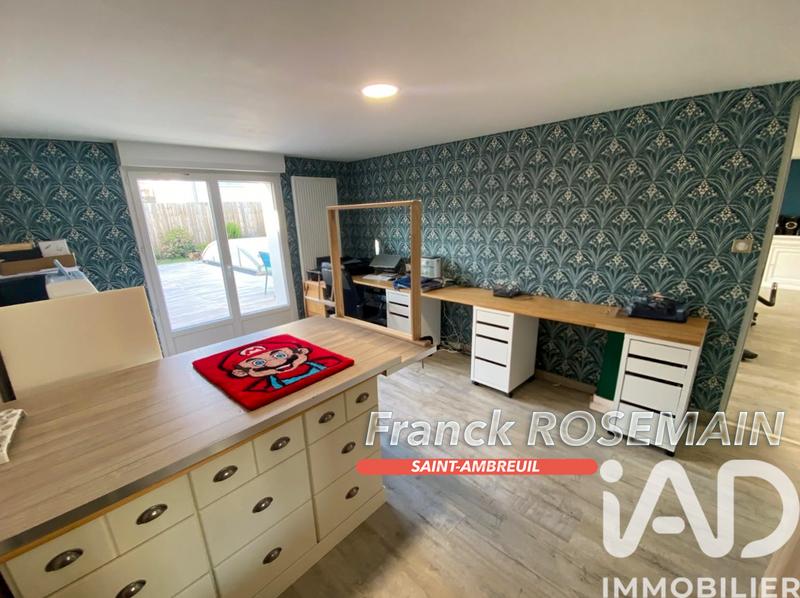 Maison - 260 m² - 10 pièces